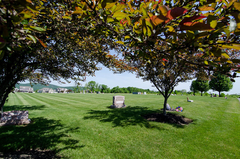 Golf Course Road Cemetery Gallery